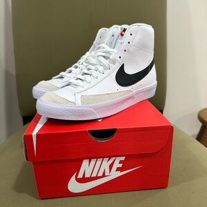 💥💥 New Nike Blazers !! 💥💥